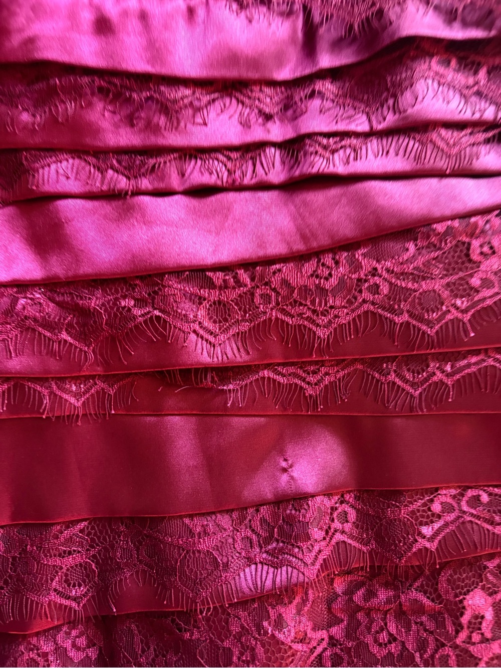 Silk and Lace Corset top with boning - Picture 10 of 13